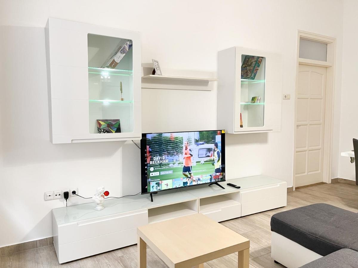 Majestic Residency - 3 Bedrooms Apartment Budapest Eksteriør billede