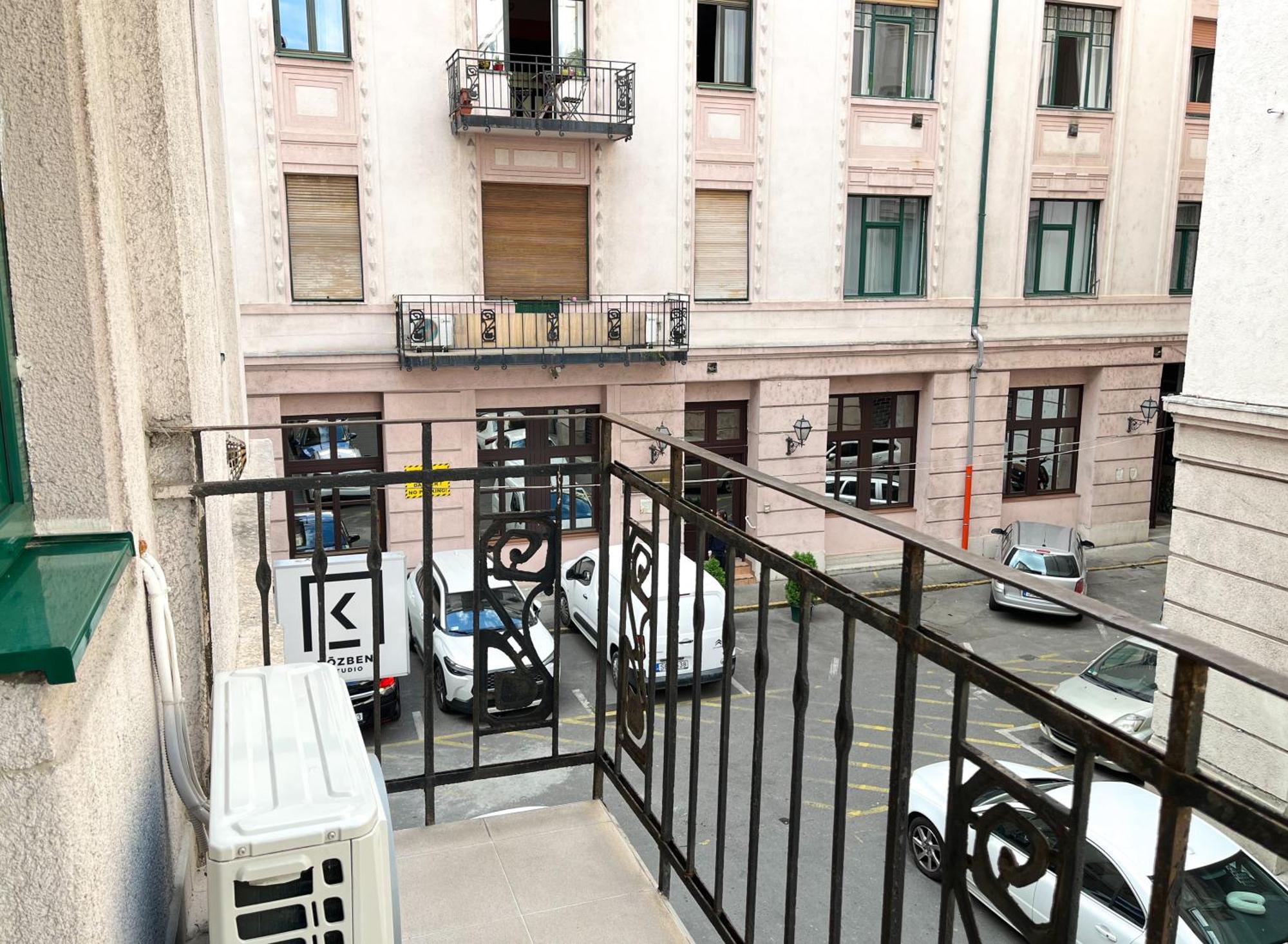 Majestic Residency - 3 Bedrooms Apartment Budapest Eksteriør billede